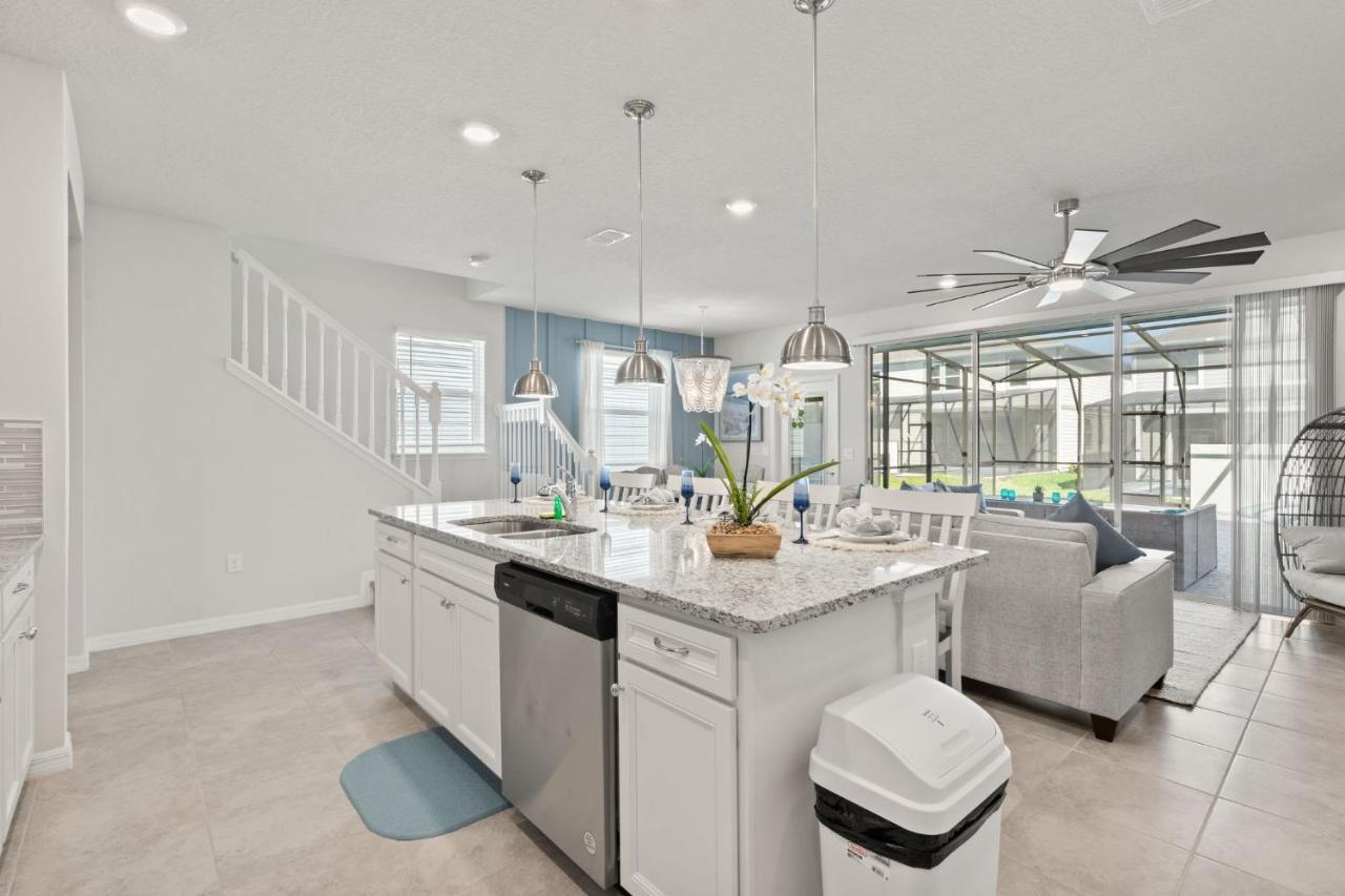 New To Market New Construction 5 Bed Retreat In World Famous Windsor Island Davenport Extérieur photo