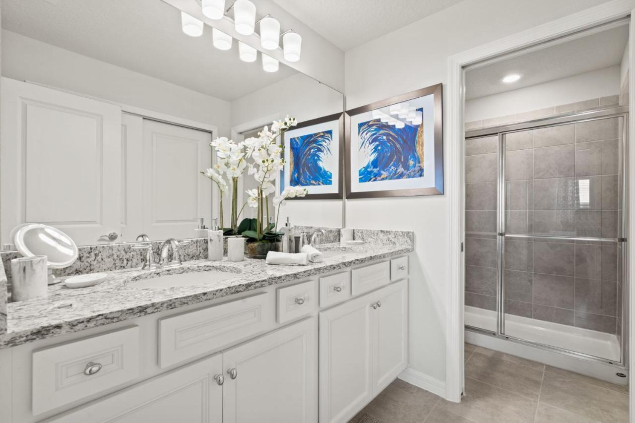 New To Market New Construction 5 Bed Retreat In World Famous Windsor Island Davenport Extérieur photo